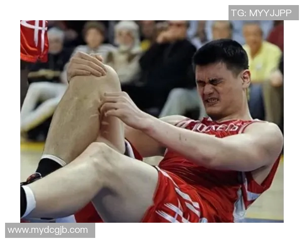 姚明在CBA初期的辉煌历程与对中国篮球的深远影响分析