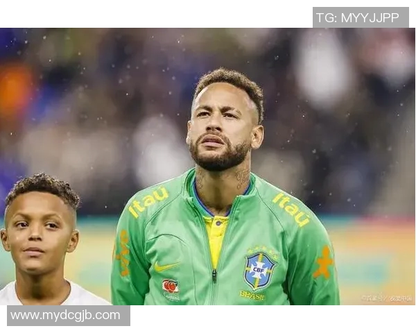 内马尔足球明星挂件热销让你随时随地感受足球魅力与激情