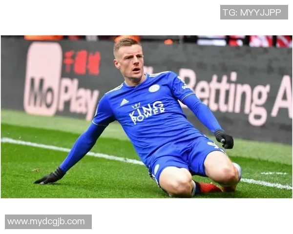 足球明星吉尔达的传奇旅程与辉煌成就揭秘 足球明星吉尔达的传奇旅程与辉煌成就揭秘